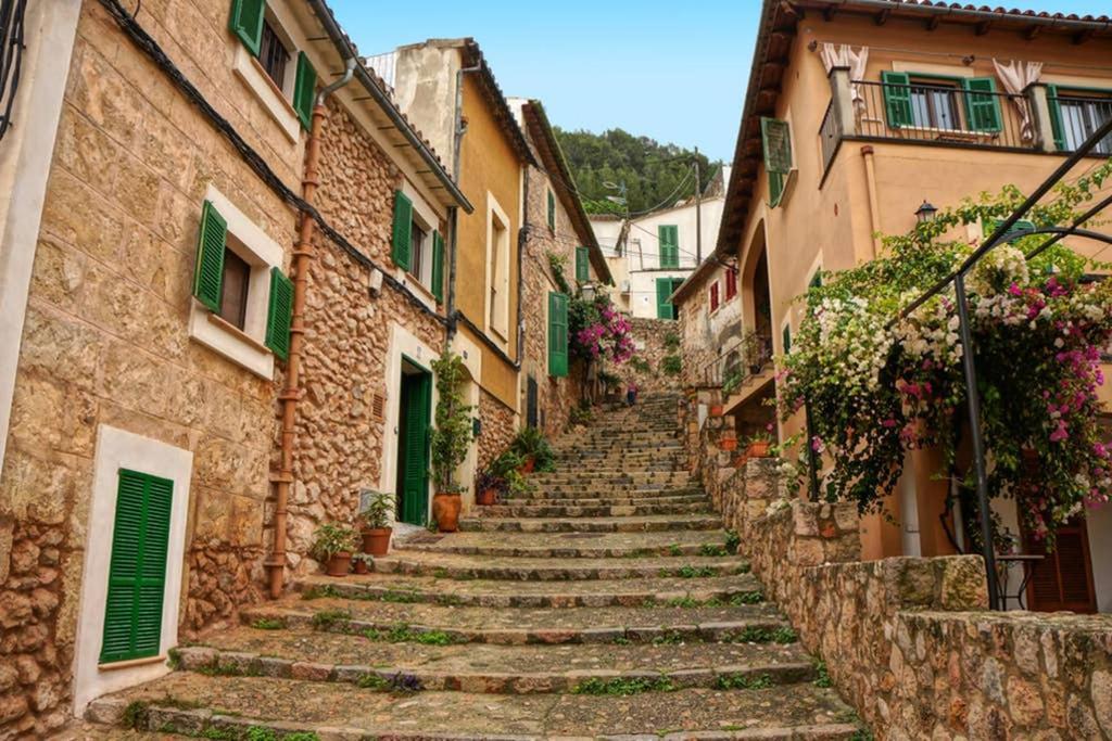 فيلا Ca Na Mar: Charming House In The Heart Of Bunyola, Tramuntana المظهر الخارجي الصورة
